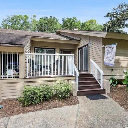 497 Captains Cove
